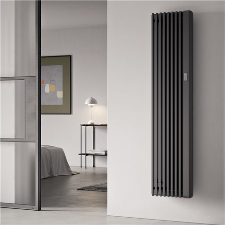 Radiateur électrique à inertie fluide caloporteur, indicateur de