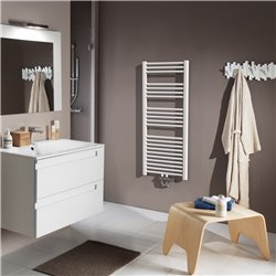 Sèche serviette eau chaude 2012 609 Watts, Raccordement centré