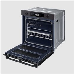 Four pyrolyse Dual Cook Flex Série 4 NV7B45502AB 76 Litres Multifonction