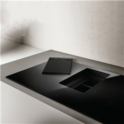 Table de cuisson PRF0182322 induction aspirante commandes sensitives