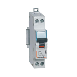 Disjoncteur DNX³ 4500, 16 Ampères