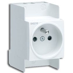 Prise de courant modulaire 16 A SNS216
