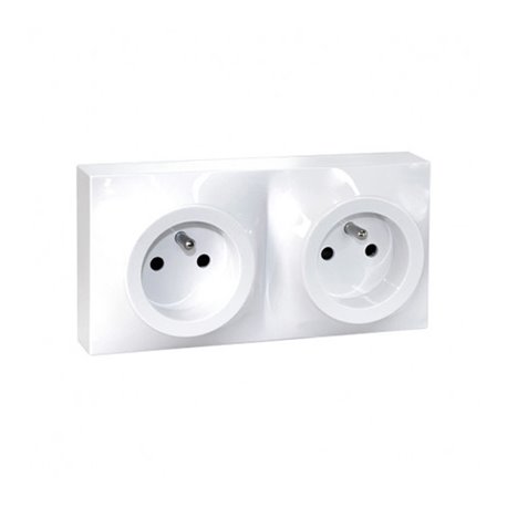 Prise Double 2P+T Blanc
