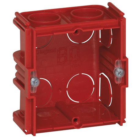 Boite monoposte Batibox maconnerie carree 1 poste associable profondeur 40mm 080141 Boite monoposte Batibox maconnerie carree 1 poste associable profondeur 40mm 080141