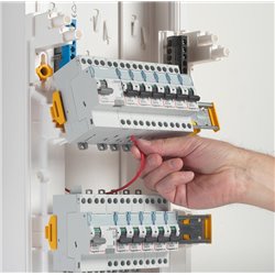 Coffret Drivia 13 modules 3 rangees IP30 IK05 Blanc RAL9003 401213