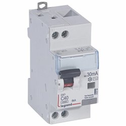 Disjoncteur différentiel DX3 4500 - vis-vis U+N 230V 40A typeAC 30mA courbe C 2M