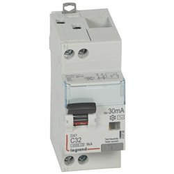 Disjoncteur différentiel DX3 4500 - vis-vis U+N 230V 32A typeAC 30mA courbe C 2M