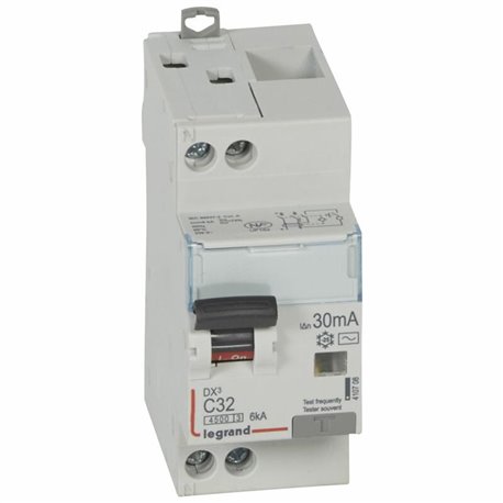 Disjoncteur différentiel DX3 4500 - vis-vis U+N 230V 32A typeAC 30mA courbe C 2M