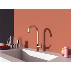 Mitigeur de cuisine Gusto tube carré cuivre brossé