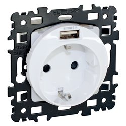 Prise 16A Combinée 2P+T USB type A Schuko Blanc