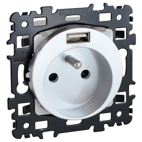 Prise 16A Combinée 2P+T USB type A Silver Prise 16A Combinée 2P+T USB type A Silver