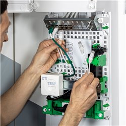 Coffret de communication grade 3 TV Resi9 Connect R9H13402VDIXS 2 rangées de 13 modules