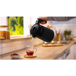 Bouilloire 1,7 L sans fil avec socle 360° MyMoment  TWK2M163 2400 Watts noir mat