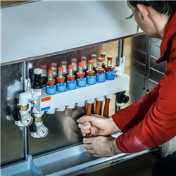 Collecteur polymère compact 7 circuits prémonté et équipé de raccords