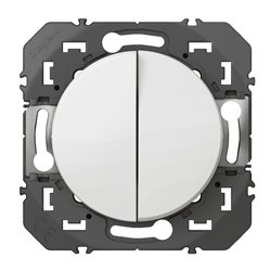 Transformeur pour réaliser 5 fonctions va-et-vient et poussoir Dooxie blanc 600031