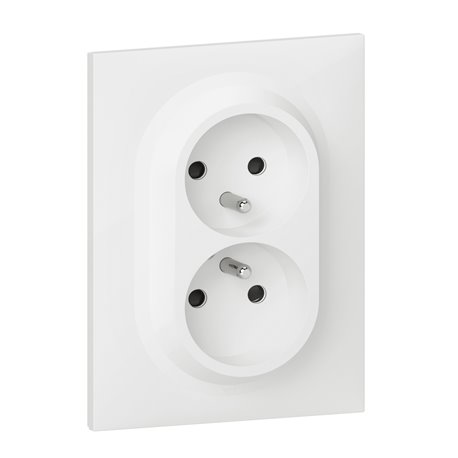 Double prise de courant compacte monobloc Easyréno 2P+T Dooxie 16A avec plaque carrée blanche 600321