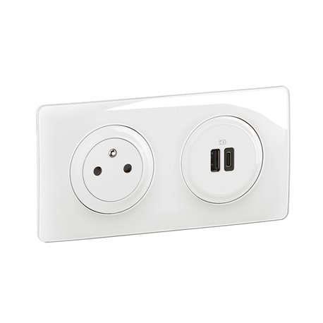 Prise 2P+T Surface Confort Céliane et double prise USB Type-A + Type-C précâblées avec plaque et boîte à encastrer Blanc CK0143 Prise 2P+T Surface Confort Céliane et double prise USB Type-A + Type-C précâblées avec plaque et boîte à encastrer Blanc CK0143