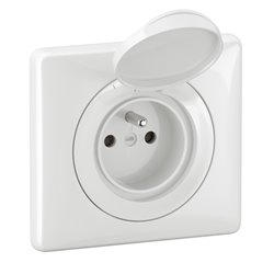 Lot de 20 Prises de courant avec terre étanche à volet Céliane Surface Confort avec plaque IP44 Blanc CG8111