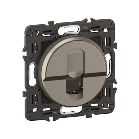 Lot de 50 Prises RJ45 téléphone et informatique cat. 6 FTP Céliane Titanium avec support CY0345 Lot de 50 Prises RJ45 téléphone et informatique cat. 6 FTP Céliane Titanium avec support CY0345