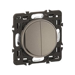 Lot de 20 Interrupteurs ou va-et-vient et poussoir Céliane Titanium avec support CY0037