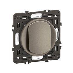 Lot de 5 Poussoirs lumineux 6A Céliane Titanium avec support CY1031