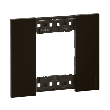 Lot de 5 plaques de finition Living Now Collection Les Noirs 2 modules Nuit BTKA4802DG Lot de 5 plaques de finition Living Now Collection Les Noirs 2 modules Nuit BTKA4802DG