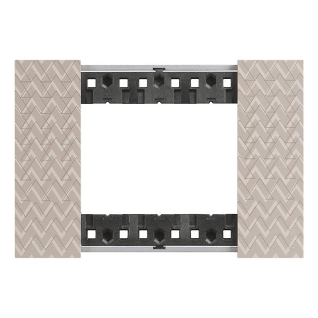 Plaque de finition Living Now Collection Les Blancs 3 modules Optic BTKA4803MM
