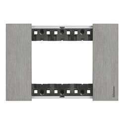 Plaque de finition Living Now Collection Les Noirs 3 modules Acier BTKA4803ZG