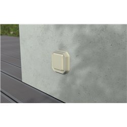 Prise de courant 2P+T étanche Plexo 16A 250V IP55 IK08 avec enjoliveur sable 069828L