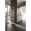 Kadrane Spa EC, Finition chromée, 544W, H 1827 mm/ L 550 mm, robinet couleur