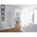 Kadrane EC, Blanc RAL 9016, 966W, H 1835 mm/ L 600 mm, robinet blanc