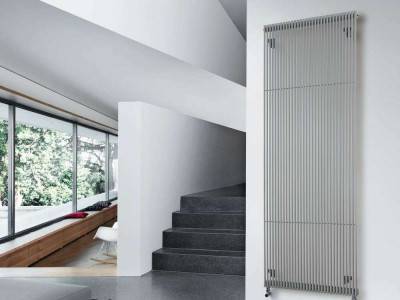 Striane HT-180-026, 645 Watts H 1800 mm